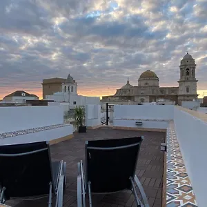 Hidden Gem Penthouse Populo Y Catedral Cadiz