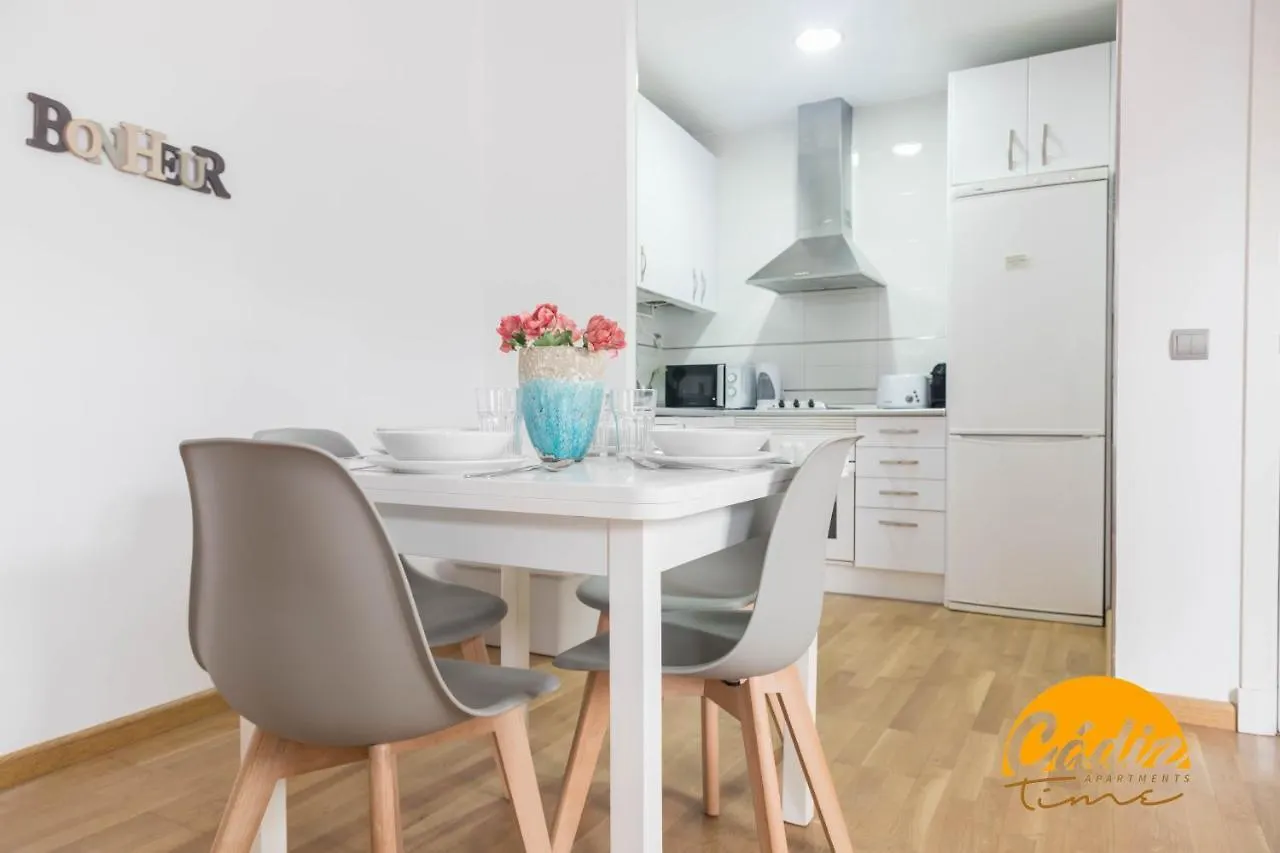Apartamento Caleta - FREE PARKING - WIFI - PETFRIENDLY - ECOFRIENDLY Cadice Appartamento